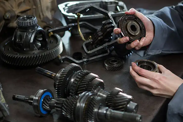 تعمیر گیربکس CVT : تعمیرات تخصصی با گارانتی 2 خدمات تعمیرگاه گیربکس CVT در تهران